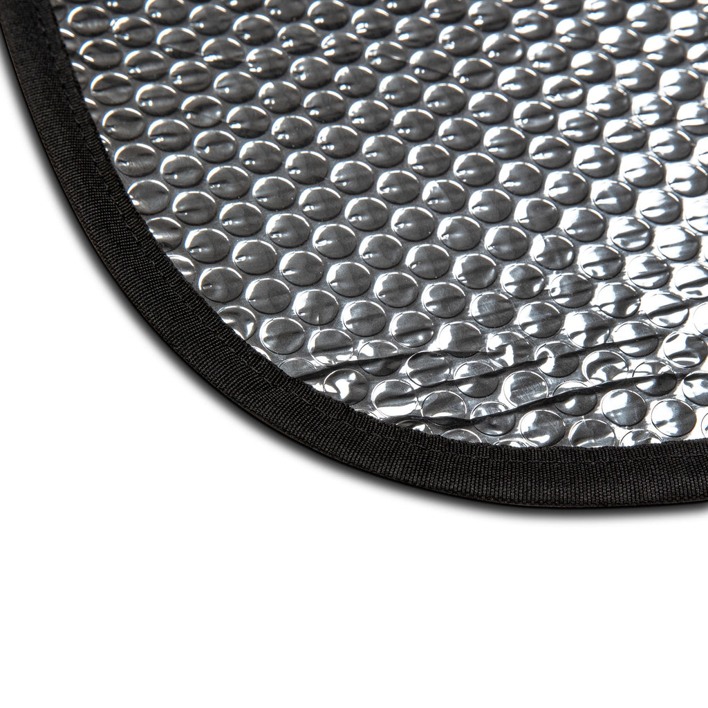 Car Sun Shade — Futuristic Skyline Design Sunshield for Windshield